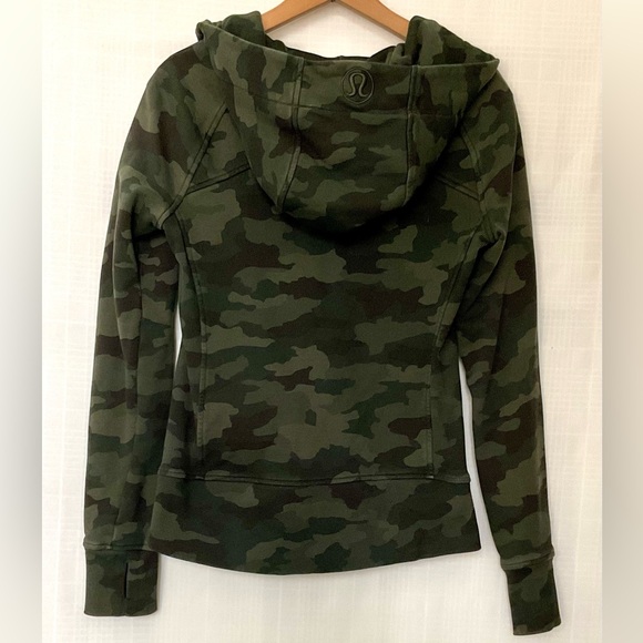 lululemon athletica Camouflage Jacket - Green and Black - Picture 2 of 5